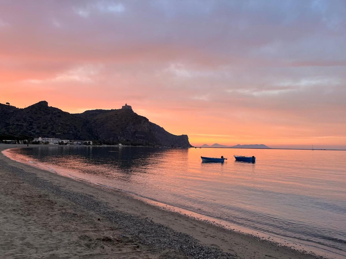 La Casetta Di Simo A Pochi Minuti Dal Mare Falcone Esterno foto